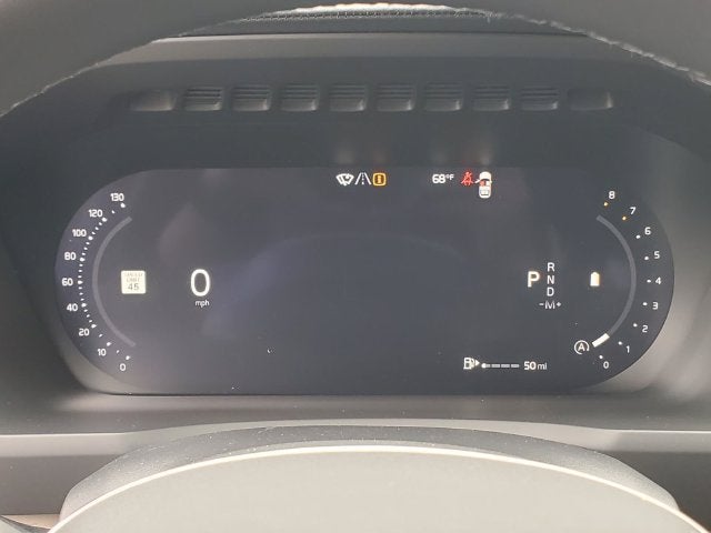 2027 Volvo XC90 B5 Plus