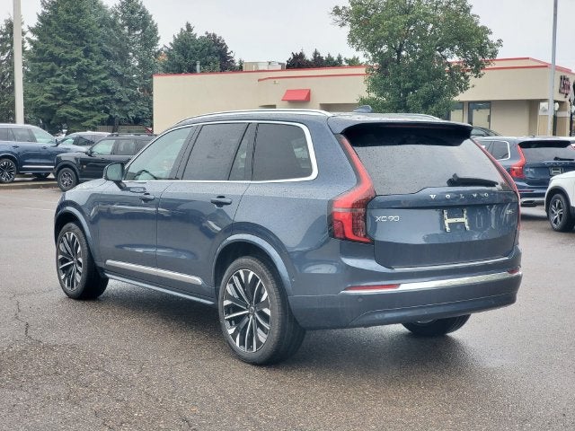 2027 Volvo XC90 B5 Plus