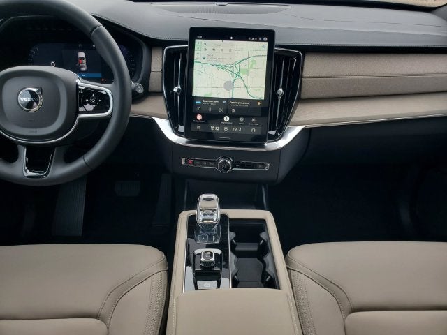 2027 Volvo XC90 B5 Core