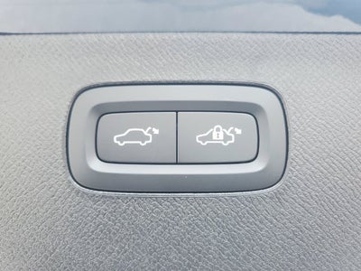 2027 Volvo XC90 B5 Core