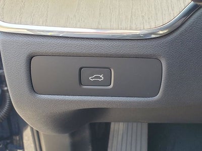 2027 Volvo XC60 B5 Plus