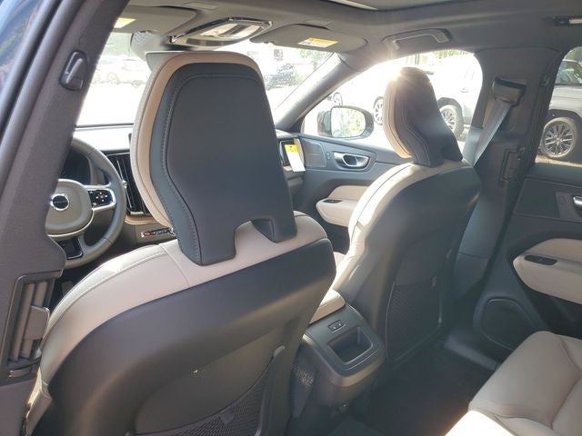 2027 Volvo XC60 B5 Plus