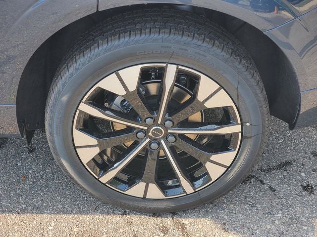 2027 Volvo XC60 B5 Plus