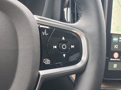 2027 Volvo XC60 B5 Plus