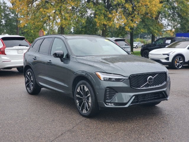 2027 Volvo XC60 B5 Plus
