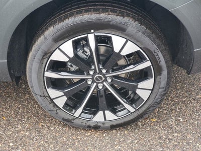 2027 Volvo XC60 B5 Plus