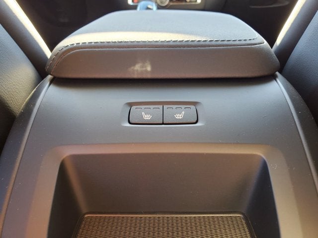 2027 Volvo XC60 B5 Plus