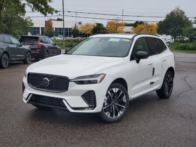 2027 Volvo XC60 B5 Plus