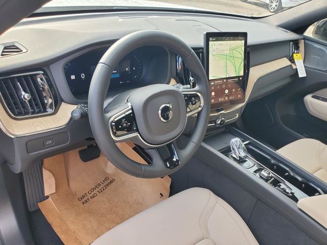 2027 Volvo XC60 B5 Plus