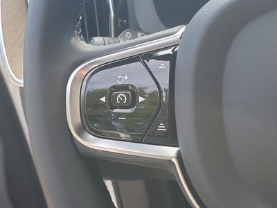 2027 Volvo XC60 B5 Plus