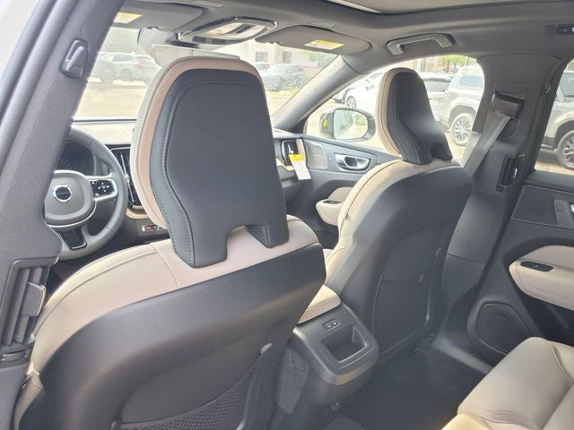 2027 Volvo XC60 B5 Plus