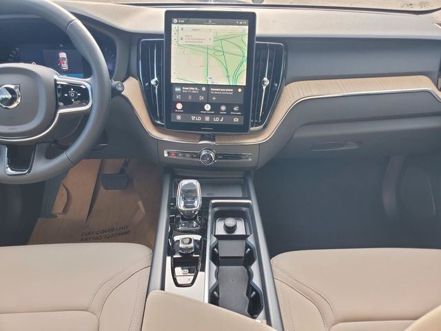 2027 Volvo XC60 B5 Plus