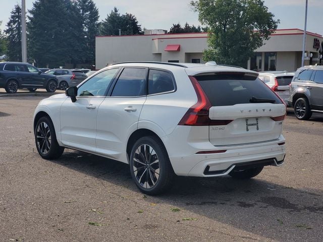 2027 Volvo XC60 B5 Plus