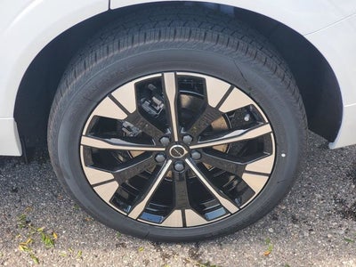 2027 Volvo XC60 B5 Plus