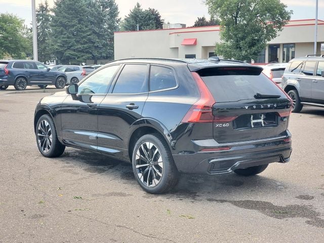 2027 Volvo XC60 B5 Plus