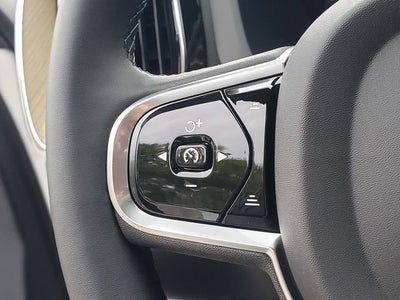 2027 Volvo XC60 B5 Core