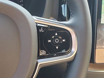 2027 Volvo XC60 B5 Core