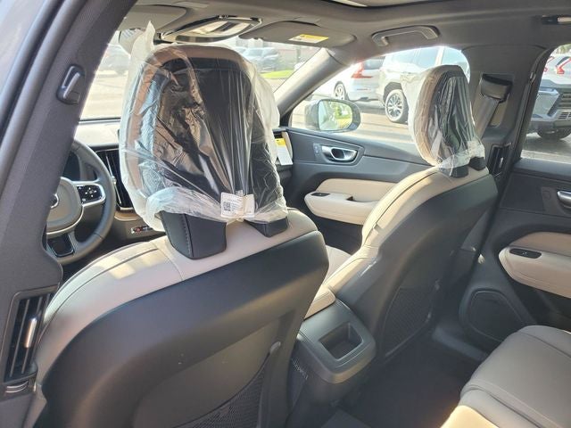2027 Volvo XC60 B5 Core
