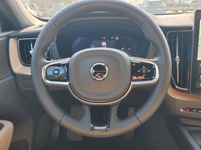 2027 Volvo XC60 B5 Core