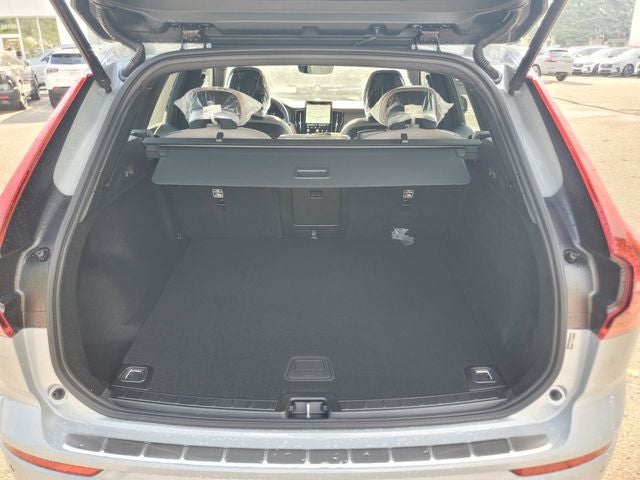 2027 Volvo XC60 B5 Core