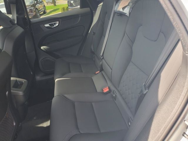 2027 Volvo XC60 B5 Core