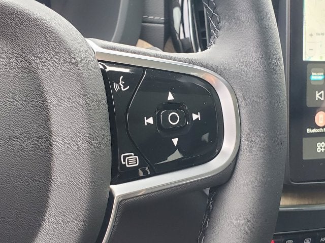 2027 Volvo XC60 B5 Ultra