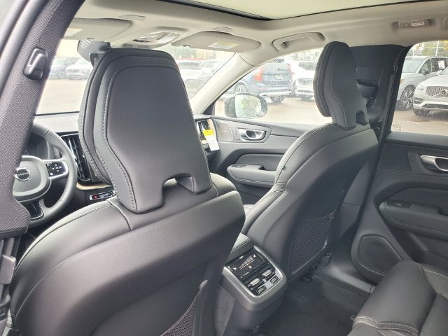 2027 Volvo XC60 B5 Ultra