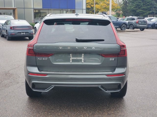 2027 Volvo XC60 B5 Ultra