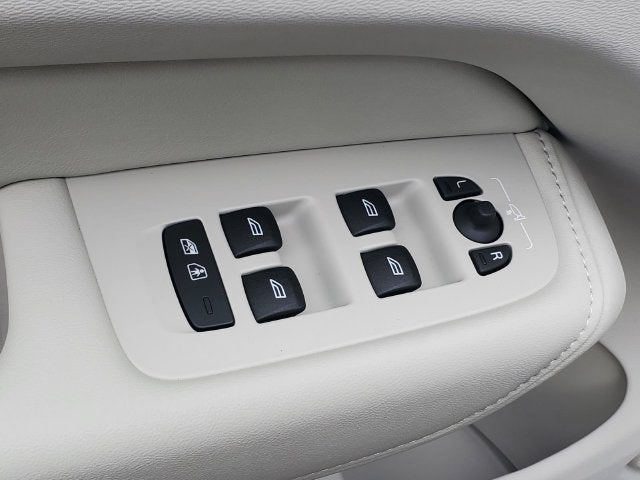 2027 Volvo XC60 Ultra