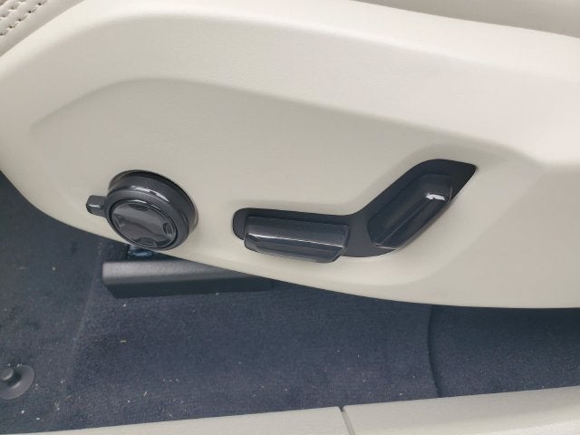 2027 Volvo XC60 Ultra
