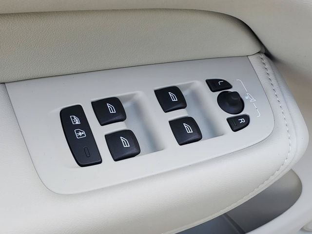 2027 Volvo XC60 Ultra