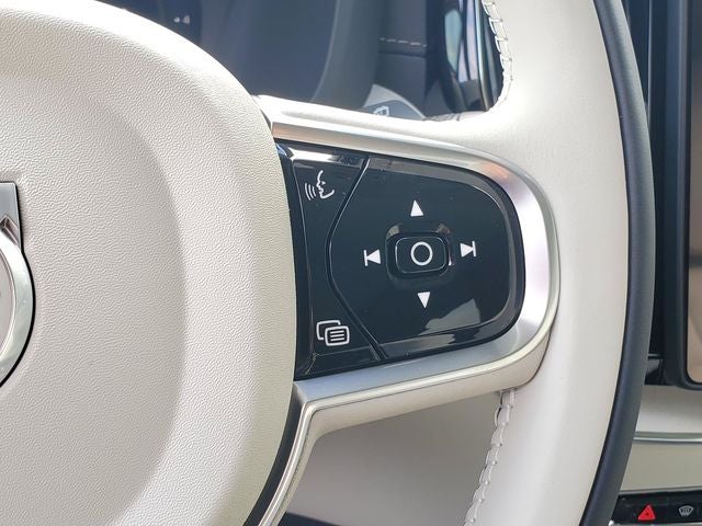 2027 Volvo XC60 Ultra