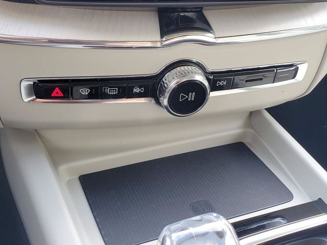 2027 Volvo XC60 Ultra