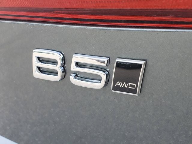 2027 Volvo XC60 Ultra