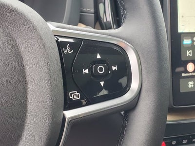 2027 Volvo XC60 B5 Ultra