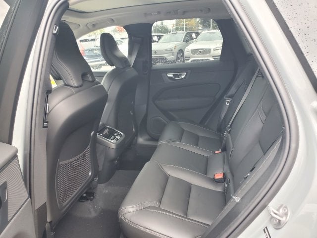 2027 Volvo XC60 B5 Ultra