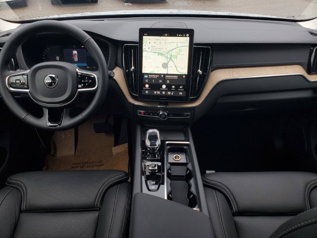2027 Volvo XC60 B5 Ultra