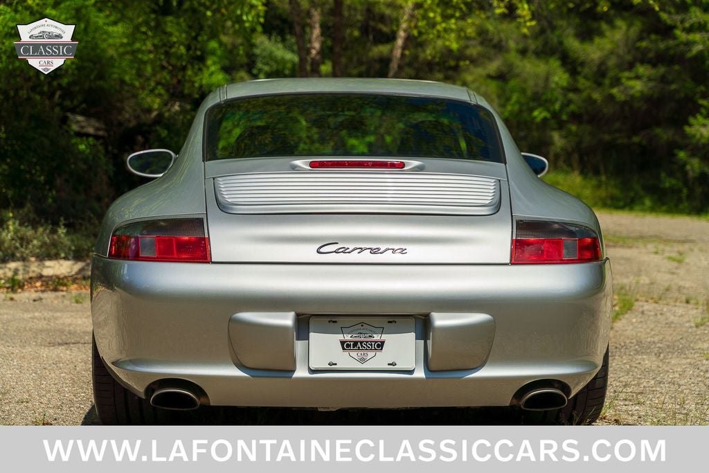 2002 Porsche 911 Carrera Carrera