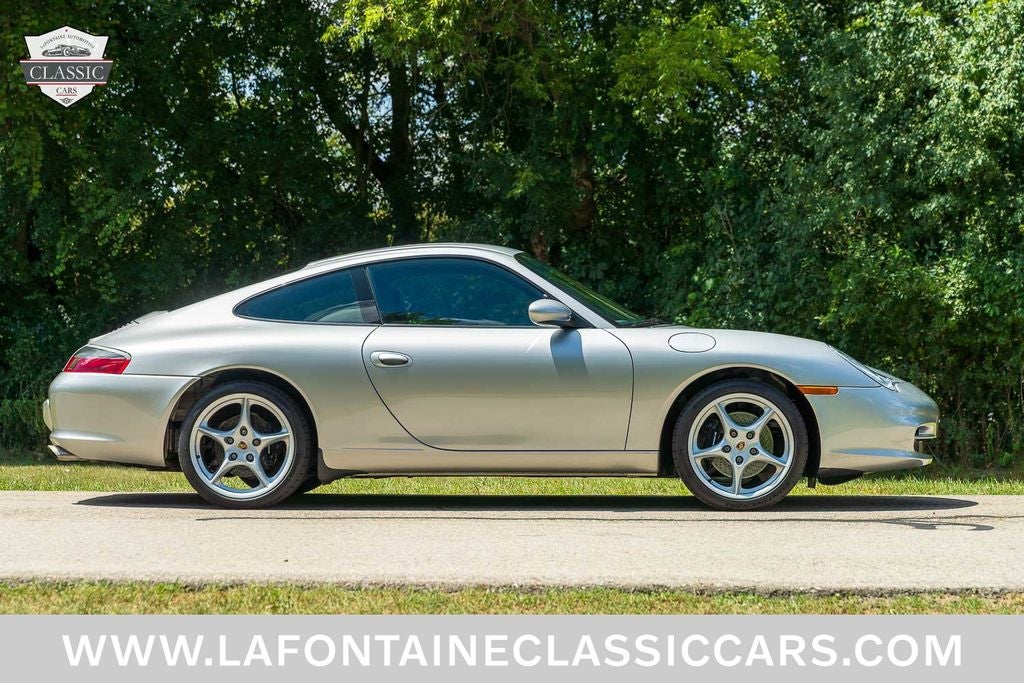 2002 Porsche 911 Carrera Carrera