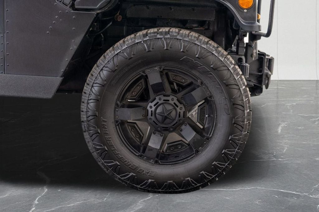 1996 Hummer H1 Hard Top