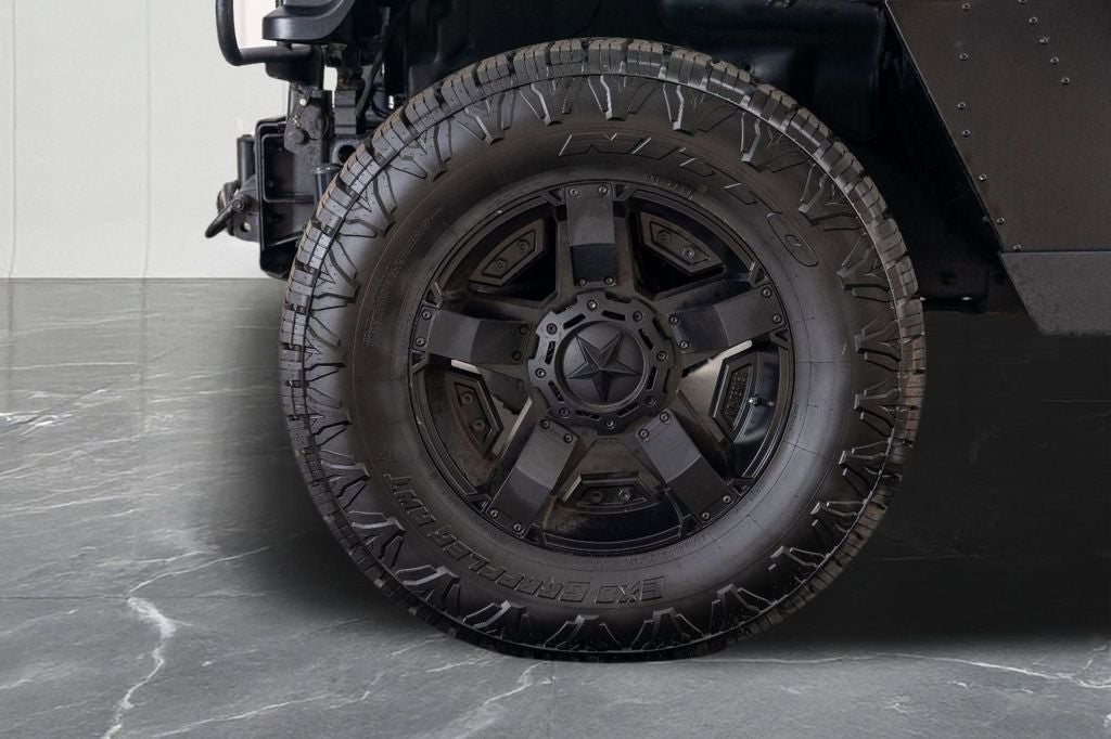 1996 Hummer H1 Hard Top