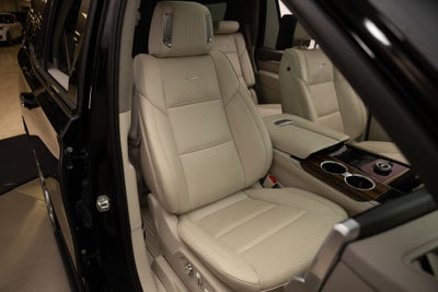 2025 Cadillac Escalade Sport Platinum