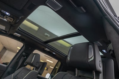 2025 Cadillac Escalade ESV V-Series