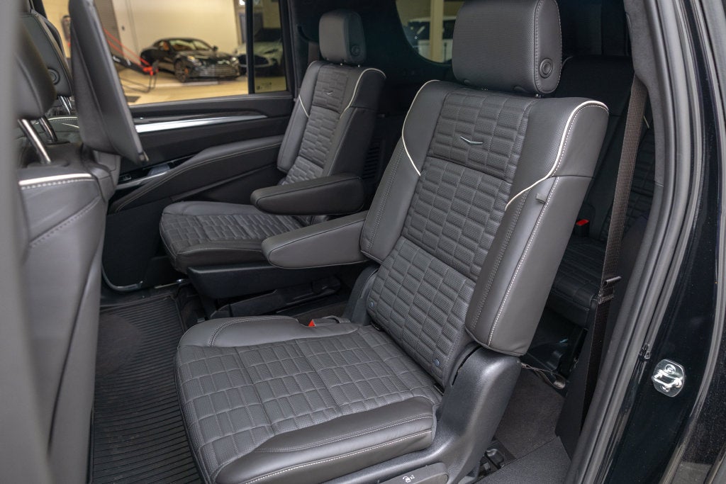 2025 Cadillac Escalade ESV V-Series