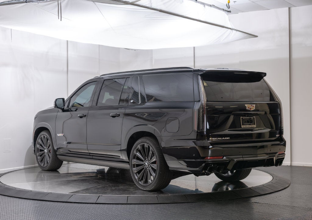 2025 Cadillac Escalade ESV V-Series