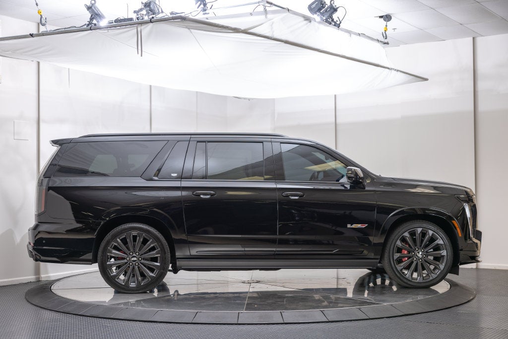 2025 Cadillac Escalade ESV V-Series