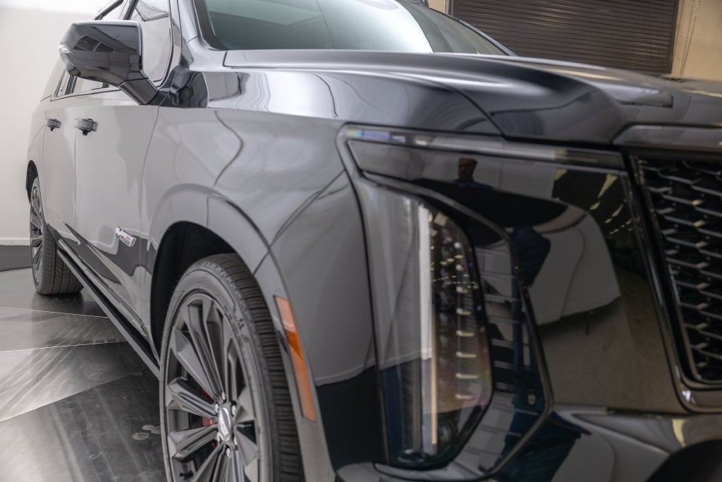 2025 Cadillac Escalade ESV V-Series