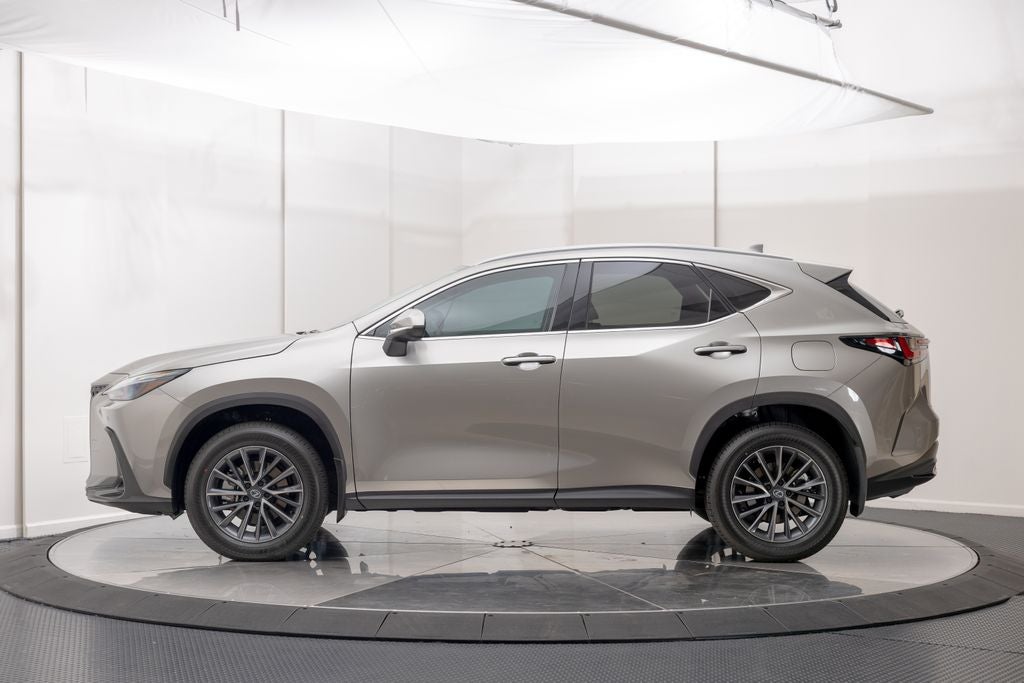 2026 Lexus NX 350h Base