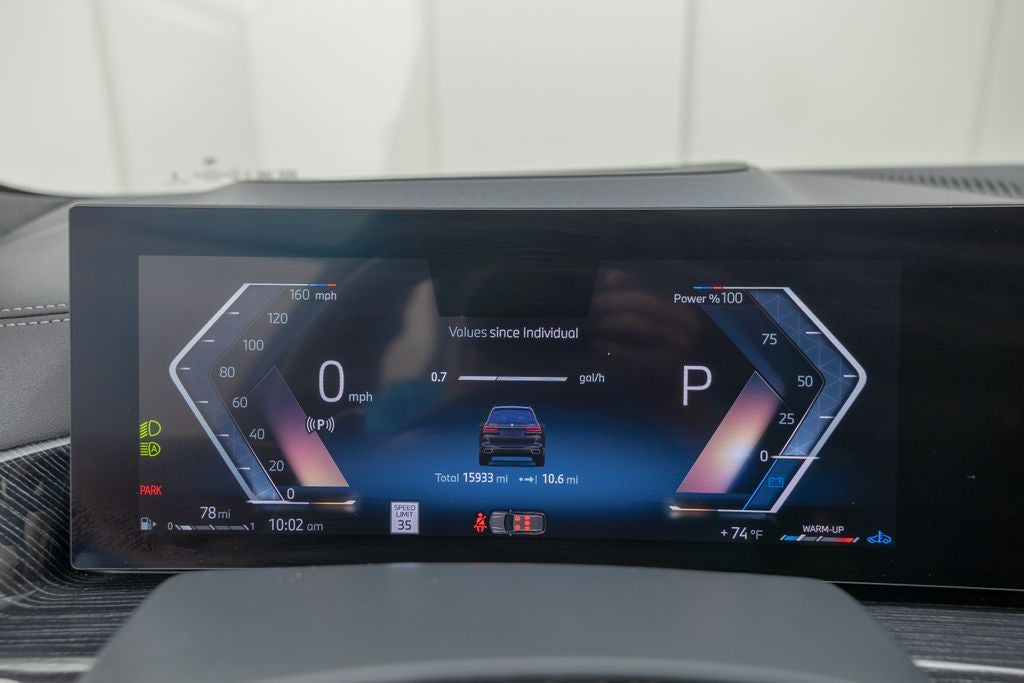 2025 BMW X7 xDrive40i