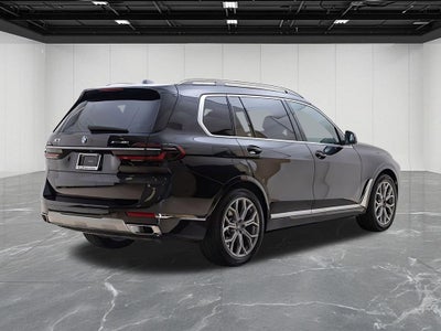 2023 BMW X7 xDrive40i